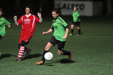 Album: SSV am 16.11.11 - Frauen VfL Struvenhtten vs Schmalfelder SV : Ergebnis: 1:1